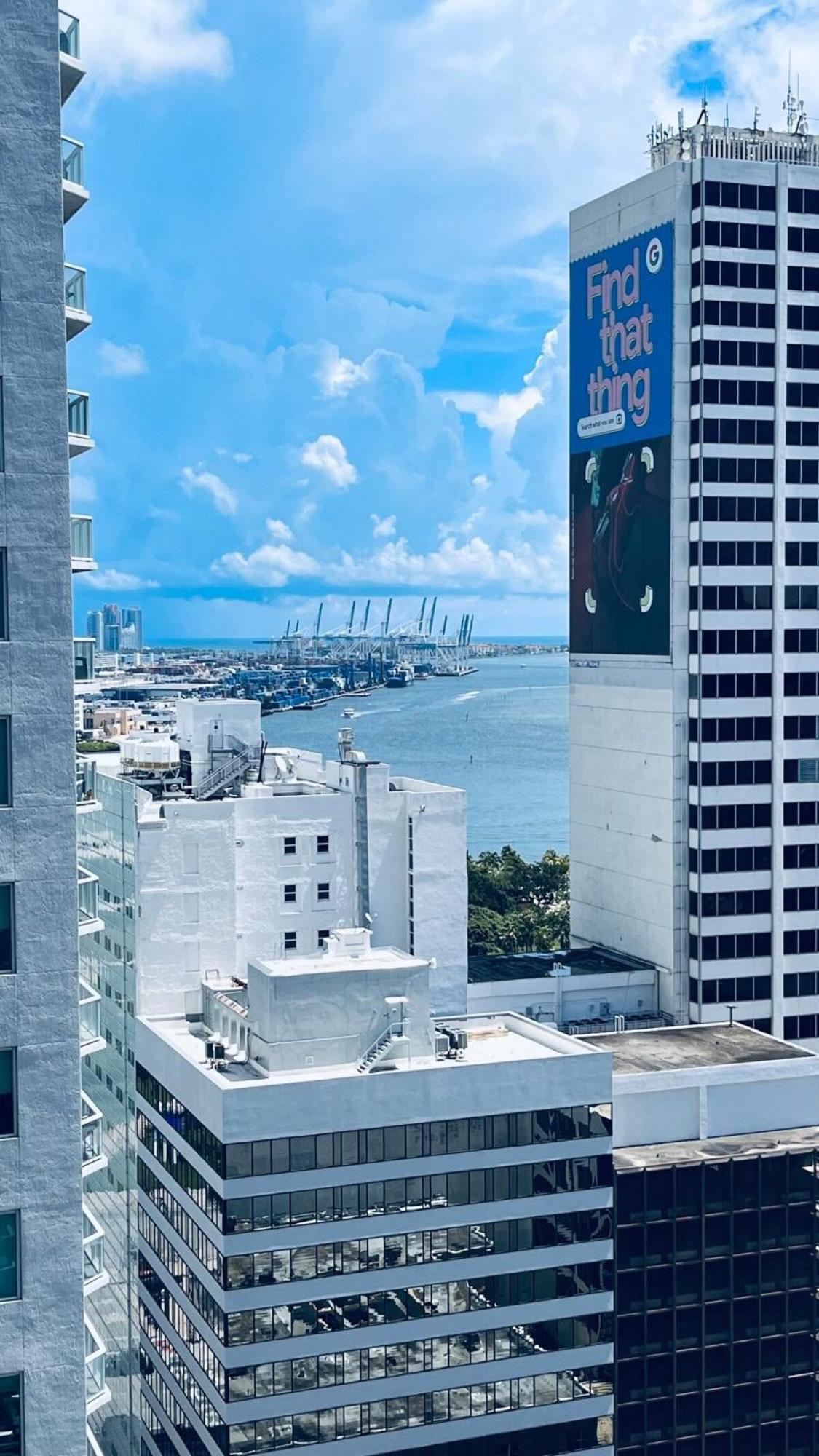 Ferienwohnung Heart Of Downtown Miami Studio Pool & Gym Exterior foto